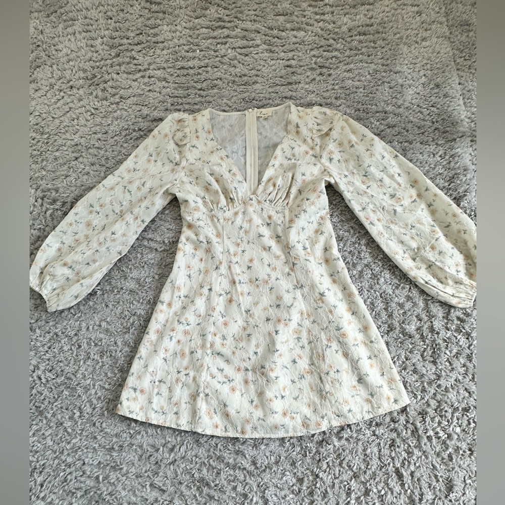 Womens Size M Bursting With Joy Long Sleeve Floral Embroidered Mini Dress (White - Picture 11 of 16
